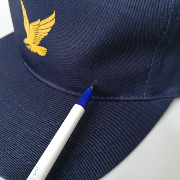 🦅 Yellow Eagle Navy Snapback - Picture 11 of 11